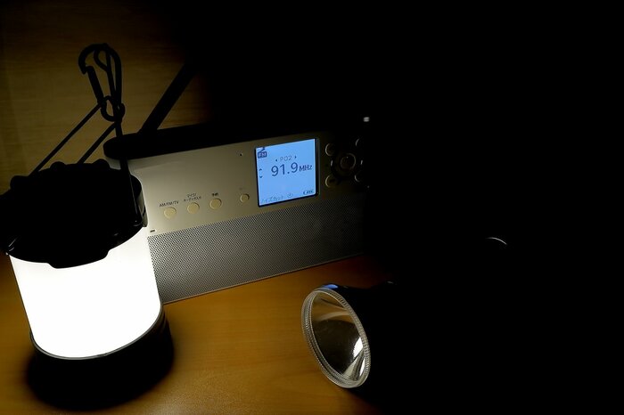 手元が明るくなるだけでも過ごしやすくなる（イメージ）