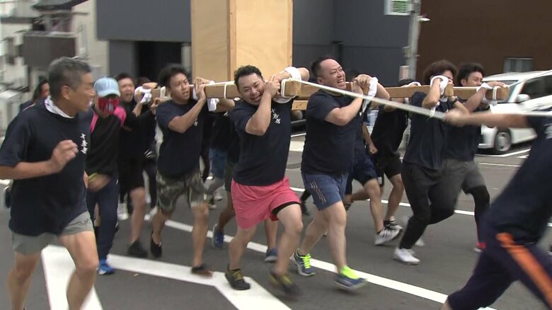 4年ぶりに開催「長崎くんち」　約500kgの神輿を運ぶ“神輿守町の男衆”が本番に向け最後の稽古｜FNNプライムオンライン