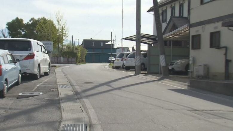 自転車の80歳男性が死亡　77歳男性が運転の車に後ろからはねられる　住宅街の市道　長野・上田市｜FNNプライムオンライン