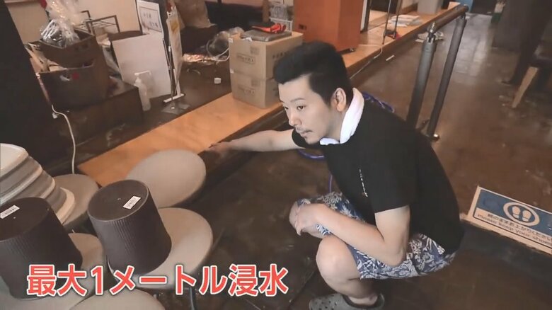 浸水被害を受けた「稲庭中華そば秋田本店」の犬塚智さん