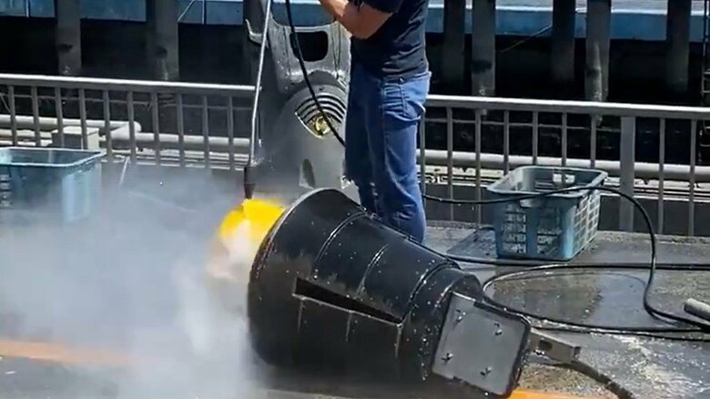 メンテナンスの様子