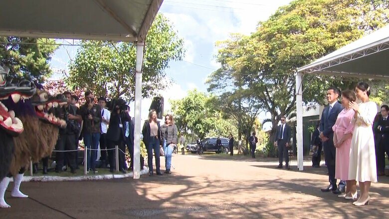 迫力のある獅子舞も登場