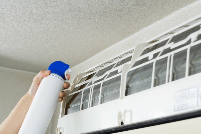 個人の判断で内部を洗浄するのはNG（画像はイメージ）