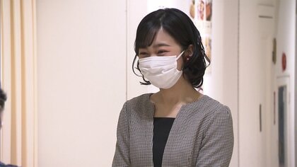 佳子さま　笑顔で「楽しく見入ってしまいました」書道展を鑑賞　書道を習った経験から質問重ねられる