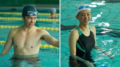 綾瀬はるか、長谷川博己の“溺れる男”迫真の演技に思わず笑み　スイミングスクールで“緊張走る”瞬間も