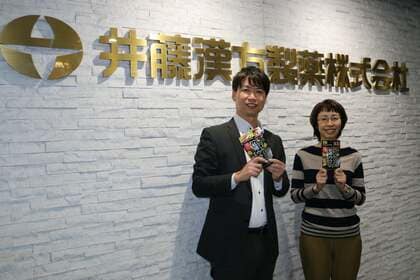 【累計販売数850万袋突破】「飲みたいオトナ」の定番サプリ『しじみの入った牡蠣ウコン』シリーズ売上No.1ブランド20年の歩み