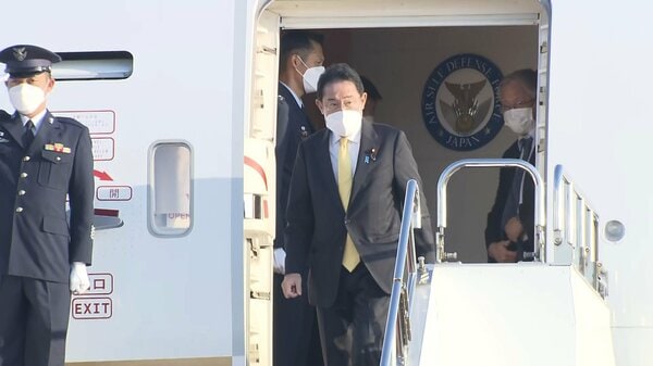 岸田 機体トラブル…岸田首相が予備機で帰国 過去には“鳥衝突”“パン発煙