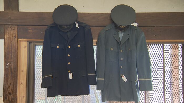 昔の警察官の制服