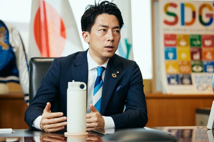 「できる限り政策の強度を高めスピードを絶対に緩めない」
