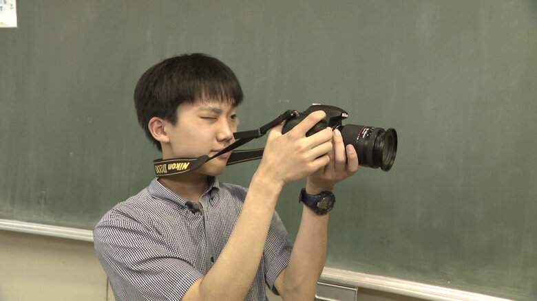 写真部の次期部長・佐々木舜さん（2年）