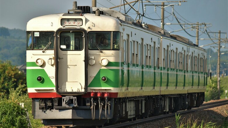 通称「長野色」の列車（提供：しなの鉄道）