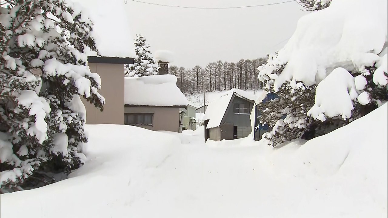 日本海側や九州で大雪 車立ち往生で大渋滞も Fnnプライムオンライン Goo ニュース