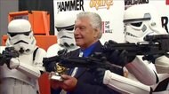 デビッド・プラウズさん死去 「ダース・ベイダー」俳優