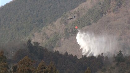 山梨の山火事 4日目も延焼中　火は住宅の約30メートルに迫る　77世帯145人に避難指示