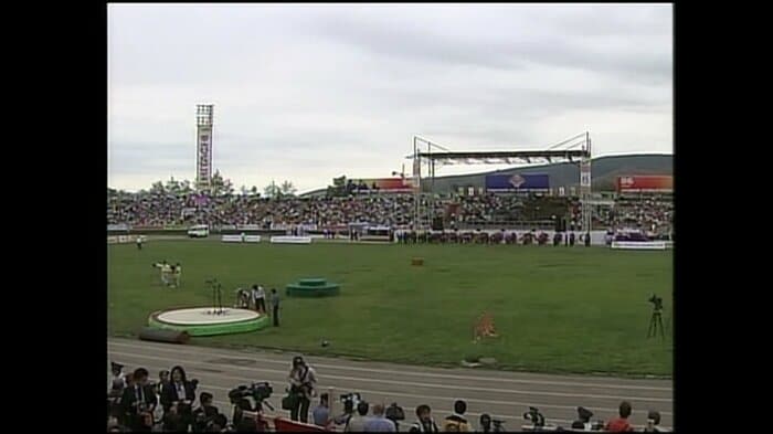 スポーツの祭典「ナーダム」開会式(中央スタジアム)