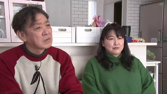 父・朋紀さんと母・千弓さん