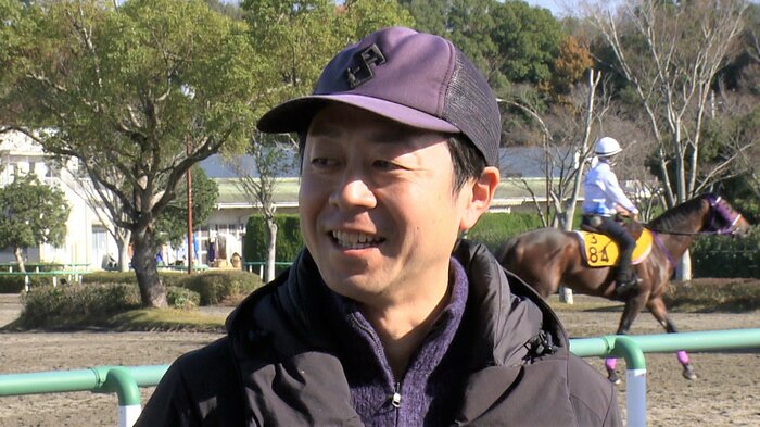 加藤士津八調教師(38)