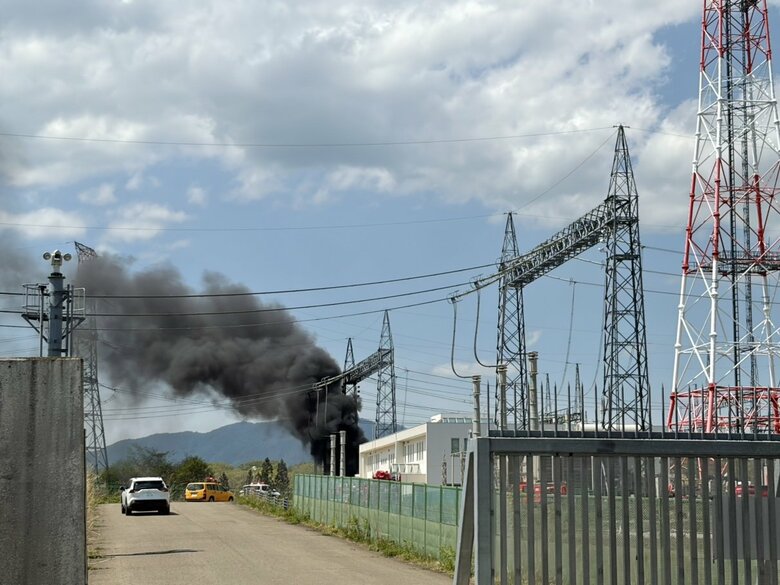 【速報】仙台市内の変電所で火事　「変電施設が燃えている」　消防が消火活動中　一時停電も〈仙台市〉｜FNNプライムオンライン
