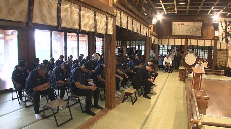 必勝祈願にのぞんだ