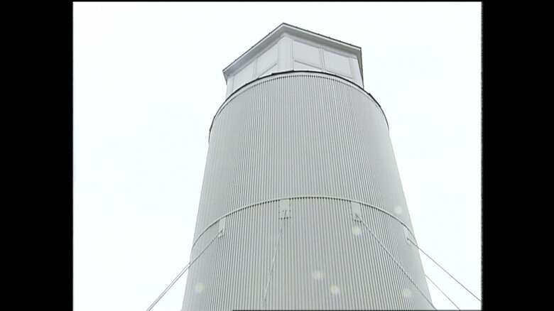 建物全体の換気を行なう『風の塔』ソーラーチムニー