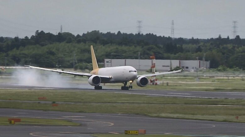 成田空港に緊急着陸したポーラーエアカーゴの機体