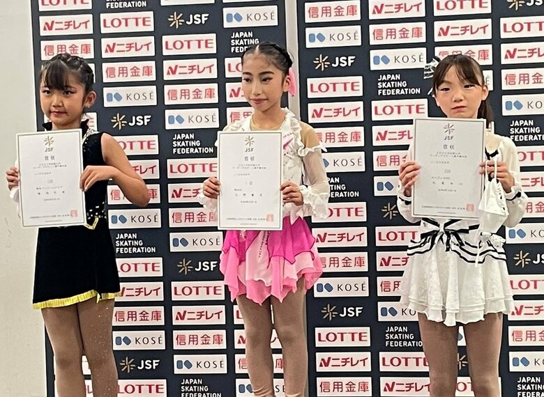 ノービスB女子表彰台