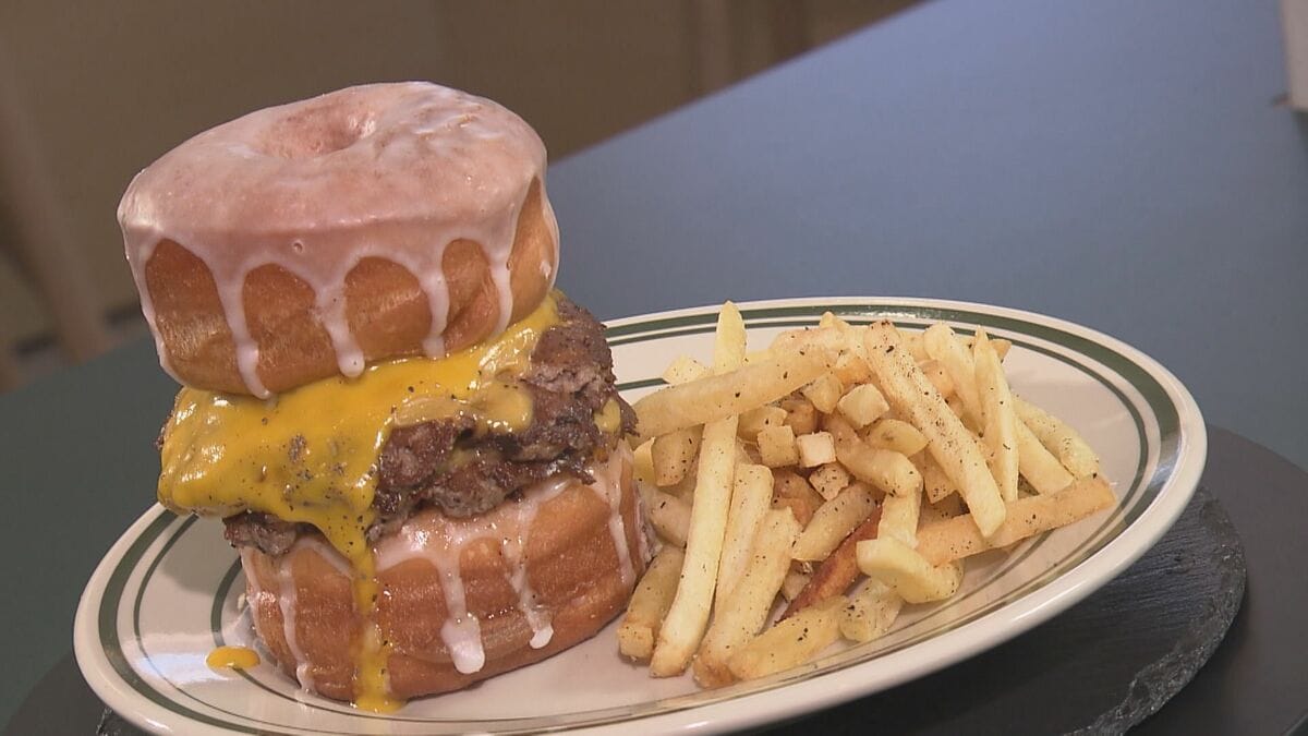 最高のハイカロリー飯”と話題に…名古屋『ファットマンズミザリー』の