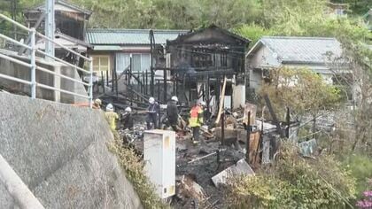 愛南町で住宅など７棟燃えた火事　遺体は火元の住人の８３歳男性と判明 　身体的特徴から【愛媛】
