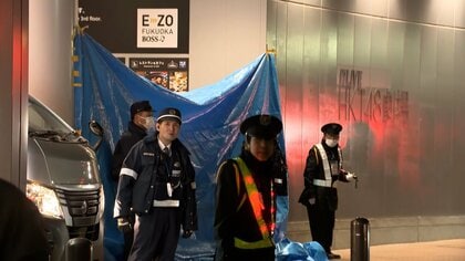 福岡市で殺人未遂事件…男が逃走中　男女2人が次々と刺される