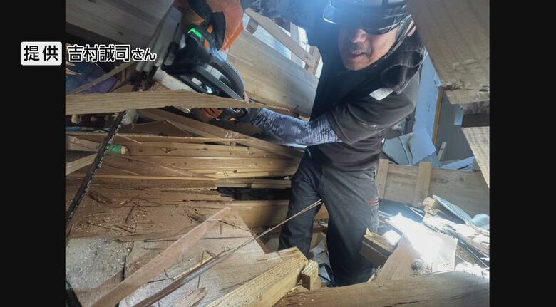 熊本地震「10年前と違う」　広域の被害と暑さ…災害救援NGO代表が見た被災地　発生2日後から倒壊住宅から車を移動させるなど活動　「物資などのコーディネーターと『長期的な支援』が必要」｜FNNプライムオンライン