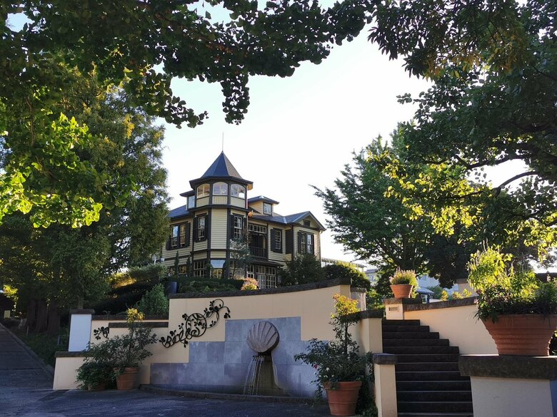 住みたい街8年連続1位の横浜・山手の洋館