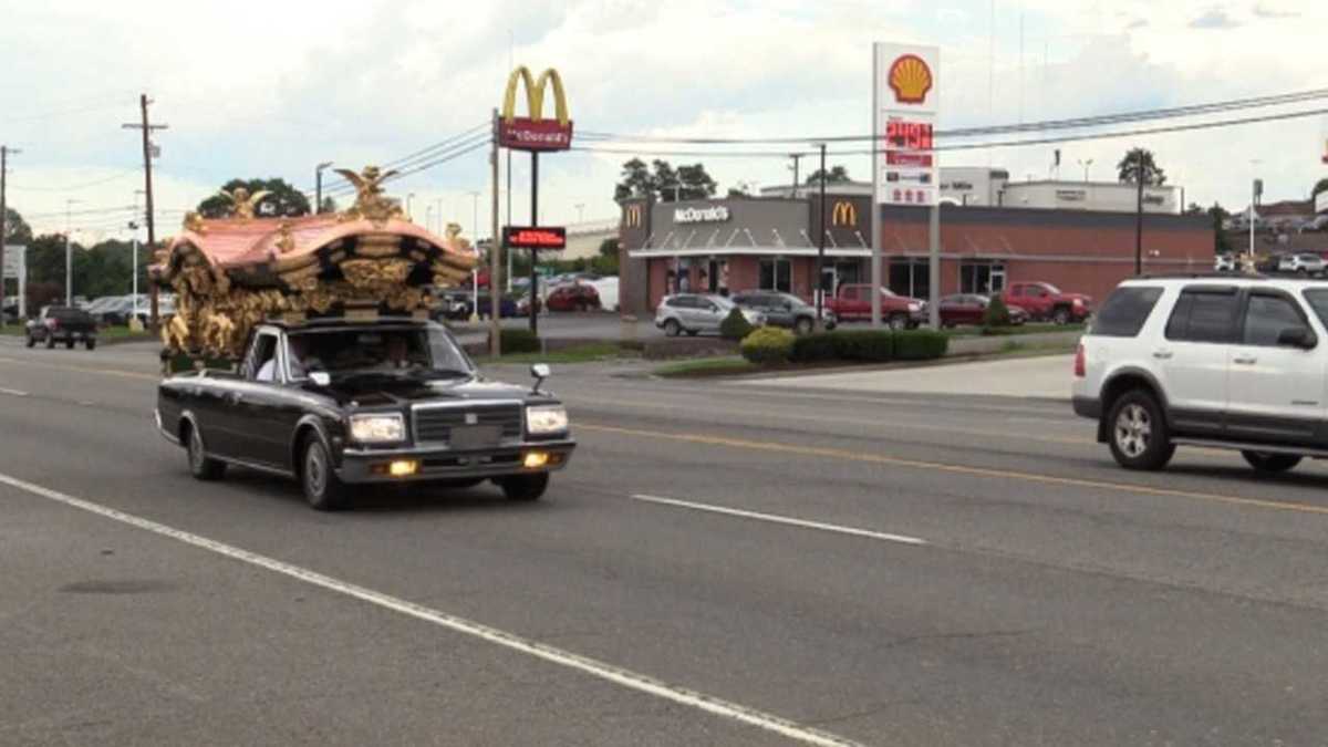 ビューティフル 霊柩車 に魅せられたアメリカ人 悩みは 自動車関税