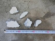 築50年超の市営住宅　共用階段の天井からコンクリート落下　鉄筋がさびて膨張か　別の市営住宅では排水管落下も　福岡・北九州市