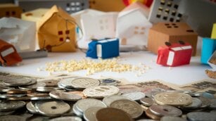 災害時の「お金」の備えをしていますか？非常時の支出と通信障害に備えて持っておきたい現金や、金融機関の対応を解説