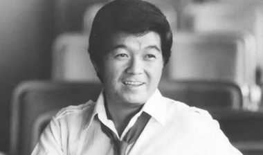 日航機墜落事故から34年…坂本九さんが生前最後の番組で歌ったあの“名曲”に家族は救われた