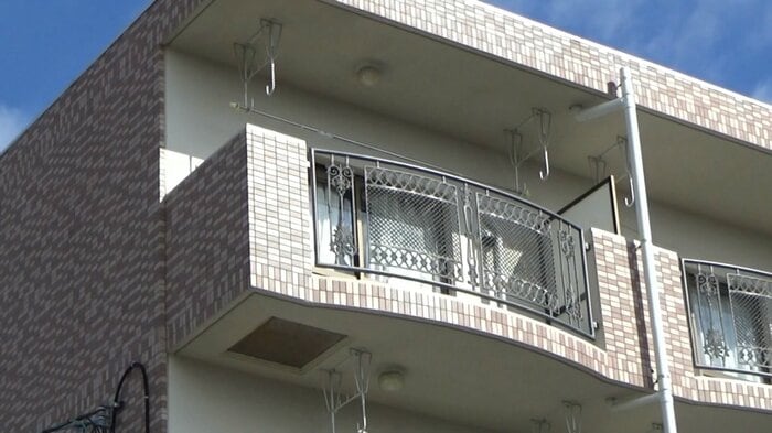 男が忍び込んだ部屋は4階