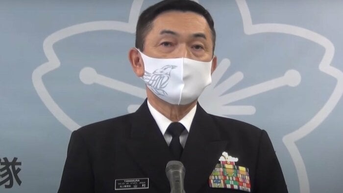 山村浩海上幕僚長