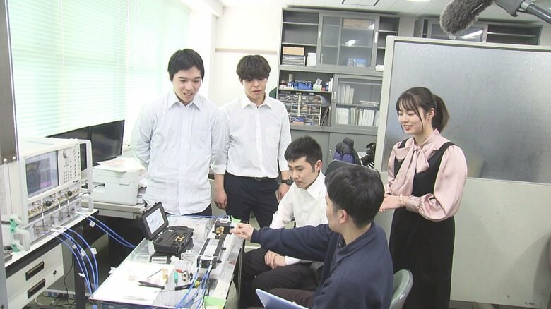 女子学生「完全に平等は50年後か…」増える理工系学部の『女子枠』企業の採用につながり好循環も課題の1つは“大学入学後のその先”｜FNNプライムオンライン