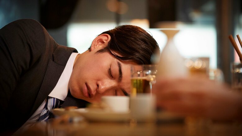 自分に適した量を飲むことが大切（画像はイメージ）