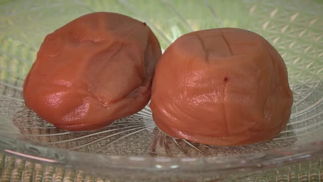 最高級ブランド「南高梅」で作った梅干し
