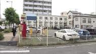 駐車場で血まみれの女性が倒れ死亡　刃物見つかり殺人か　埼玉県内の交通事故で男性死亡し関連を捜査　群馬・高崎市