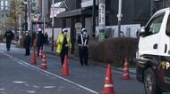 路線バスに高齢女性がひかれ死亡…横断歩道のない道路横断中に　バス運転の54歳男を現行犯逮捕　横浜市