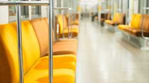 目覚めた客が駅員を殴打、電車遅延に「ジム代を払え!」・・・あきれた暴力行為の数々 酔客急増のシーズンに警戒