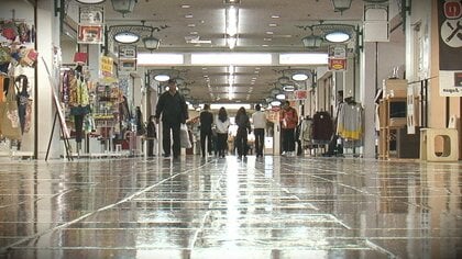  駅に直結していない全国唯一の“地下商店街”の行方は!? 三セク解散・全店退去…新潟市長「商業的な活用は厳しい」