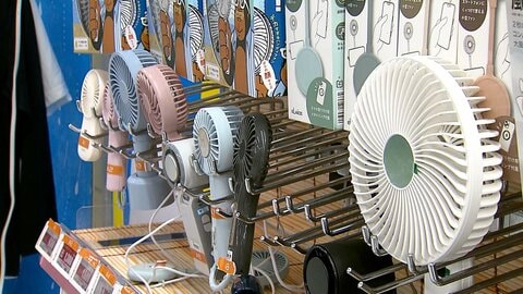 ハンディファンが定番家電に仲間入り？大手メーカー続々参入で高機能化　「風量」「バッテリー」「安全性」自分に合う「1台」は