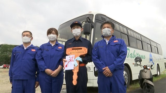 被災地に大型バス寄贈(熊本)