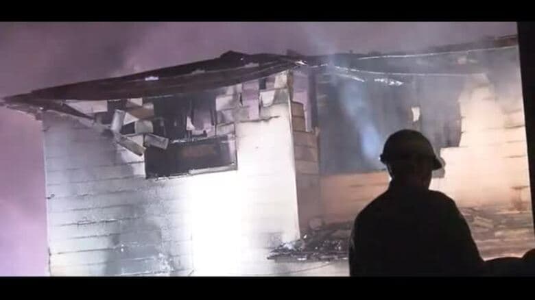現場は一時騒然…仙台市内の住宅で火事　けが人なし｜FNNプライムオンライン