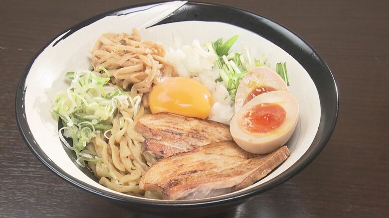 客の半数以上が注文…喫茶店で食べられる本格派の『油そば』学校が近くにあり「学生さんも頼めるメニューを」｜FNNプライムオンライン