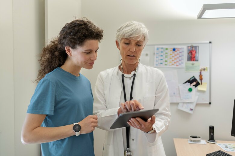 コンシューマー向けウェアラブルデータと連携し、協力企業との糖尿病マネジメントソリューションを提供