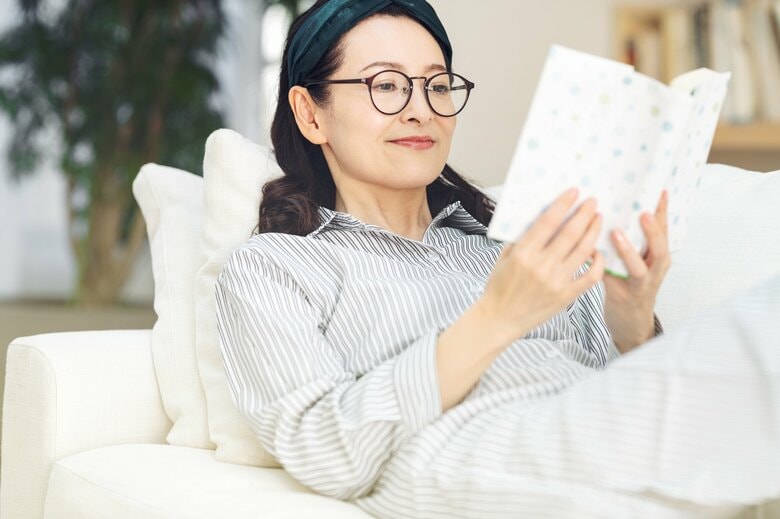 あなたは暇な時間をどう過ごしてる？（画像：イメージ）